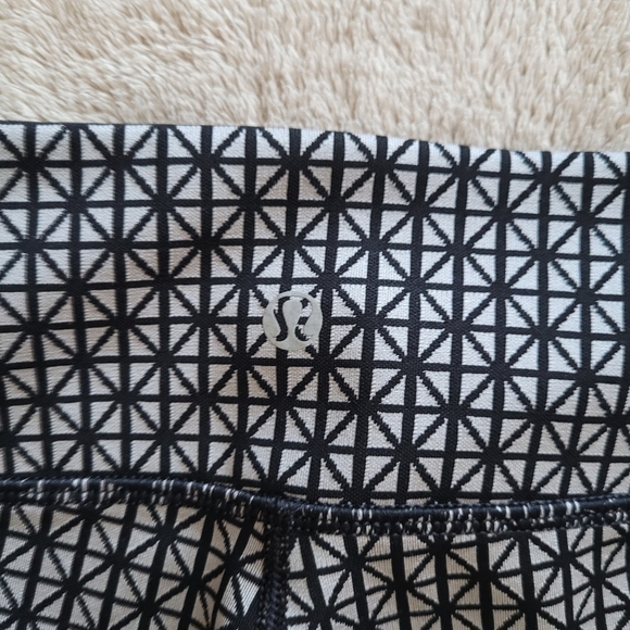 Lululemon Wunder Under Pant Full-On Luon Tri Geo Silver Spoon Black size 2 - Picture 7 of 12